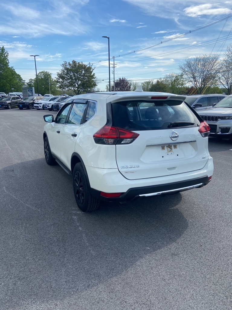 2017 Nissan Rogue S - Photo 3