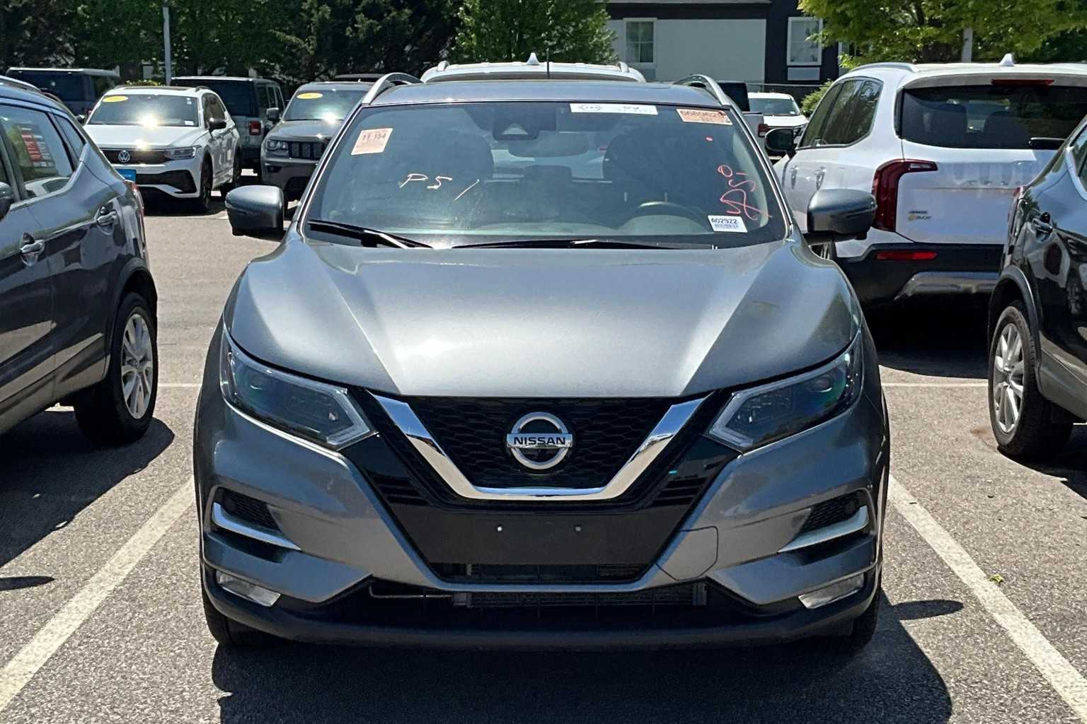 2021 Nissan Rogue Sport SL - Photo 2