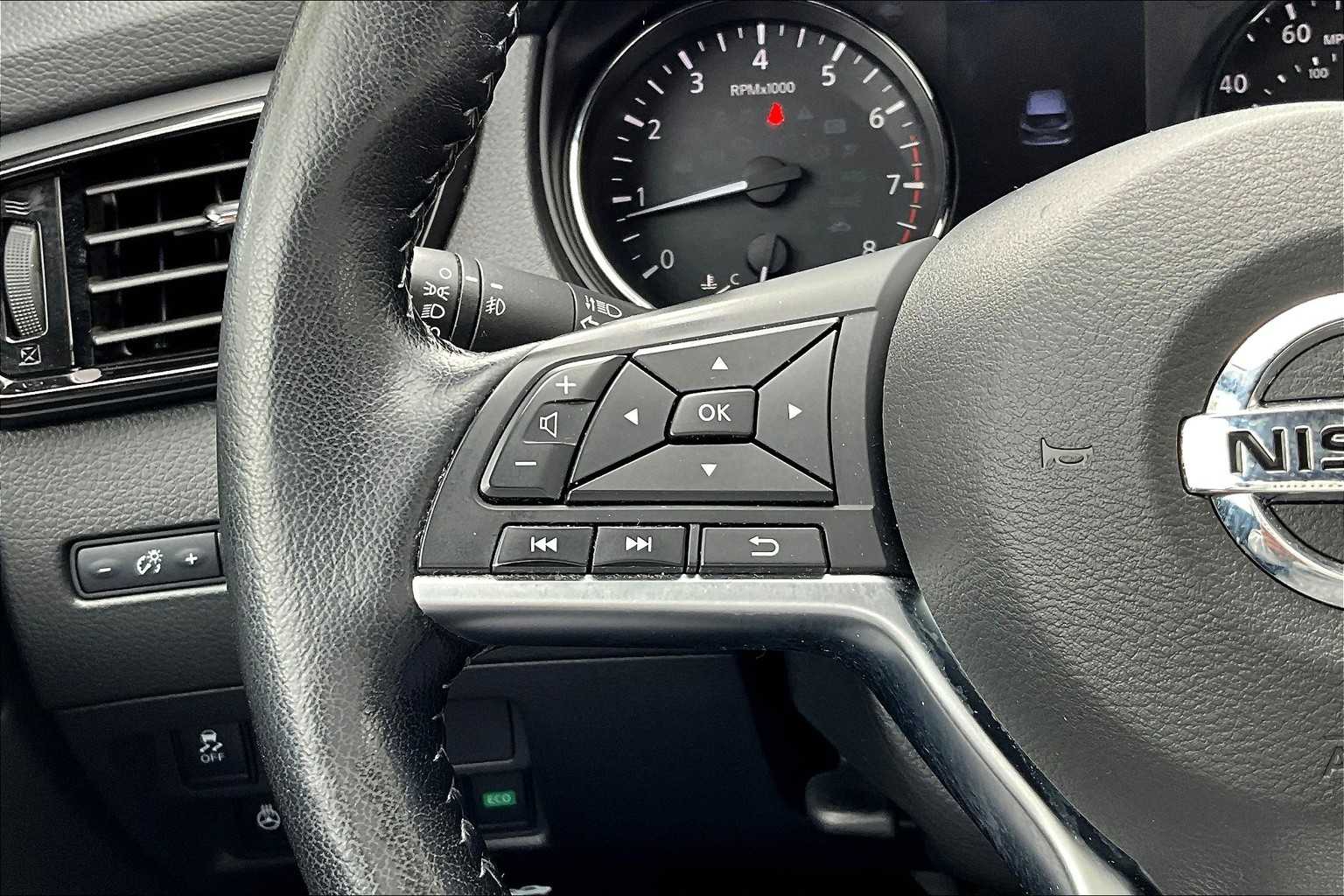 2021 Nissan Rogue Sport SL - Photo 23