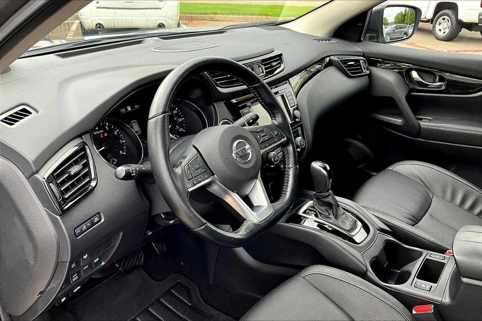 2021 Nissan Rogue Sport SL - Photo 8