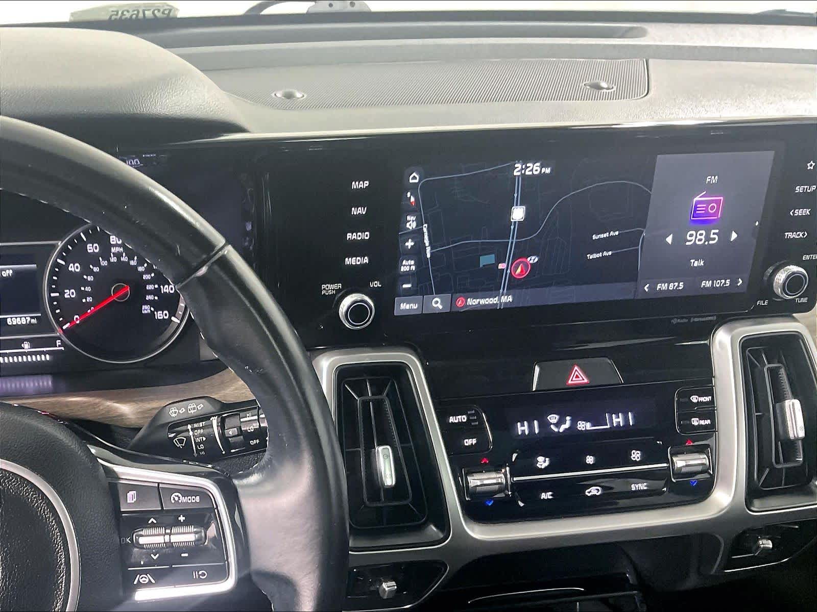 2022 Kia Sorento X-Line S - Photo 19