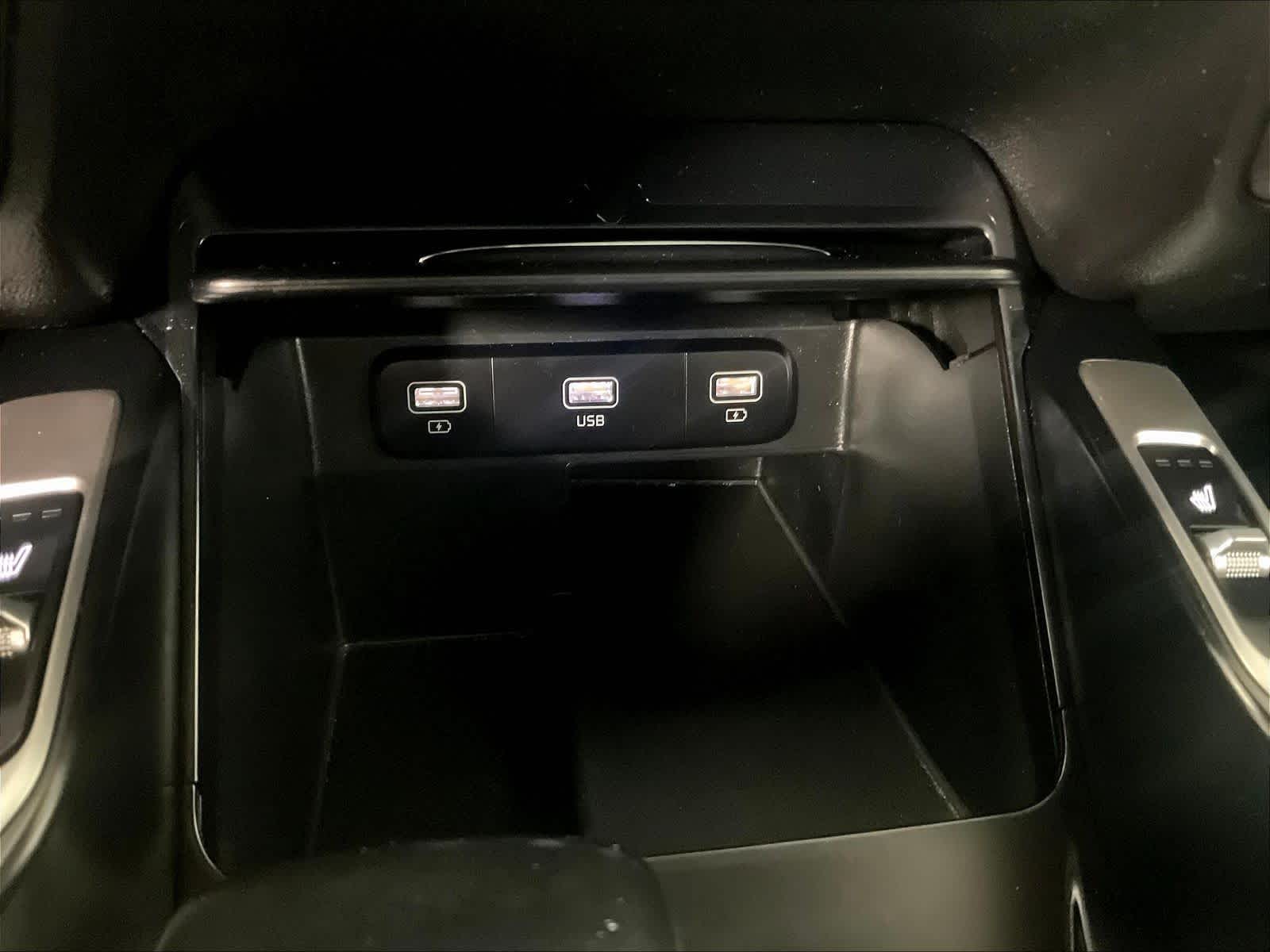 2022 Kia Sorento X-Line S - Photo 28