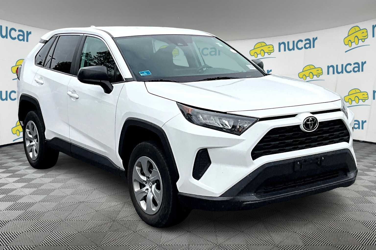 2022 Toyota RAV4 LE