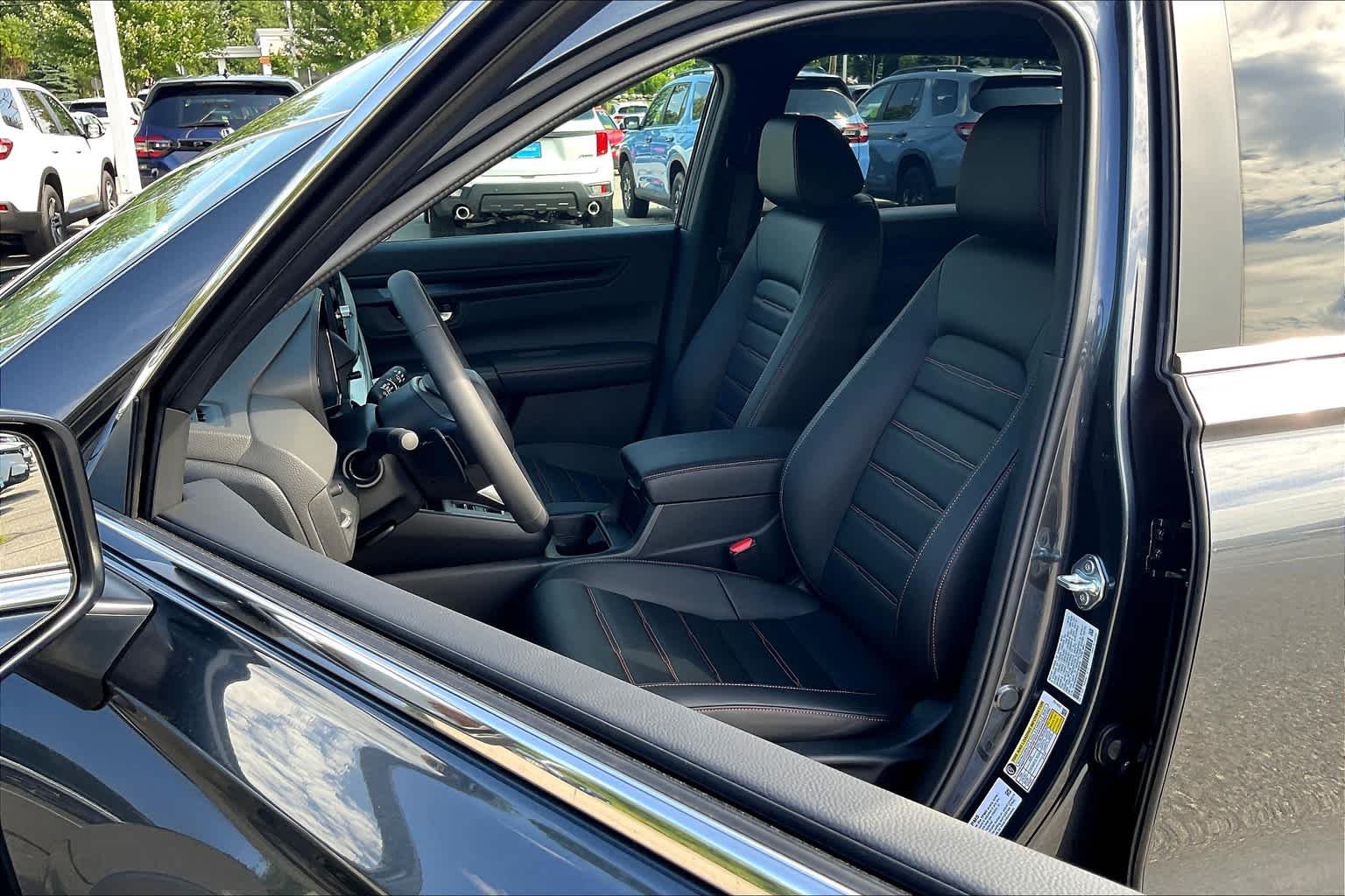 2025 Honda CR-V Hybrid Sport-L - Photo 11