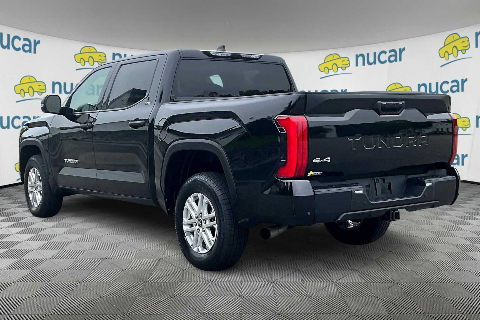 2022 Toyota Tundra SR5 - Photo 4