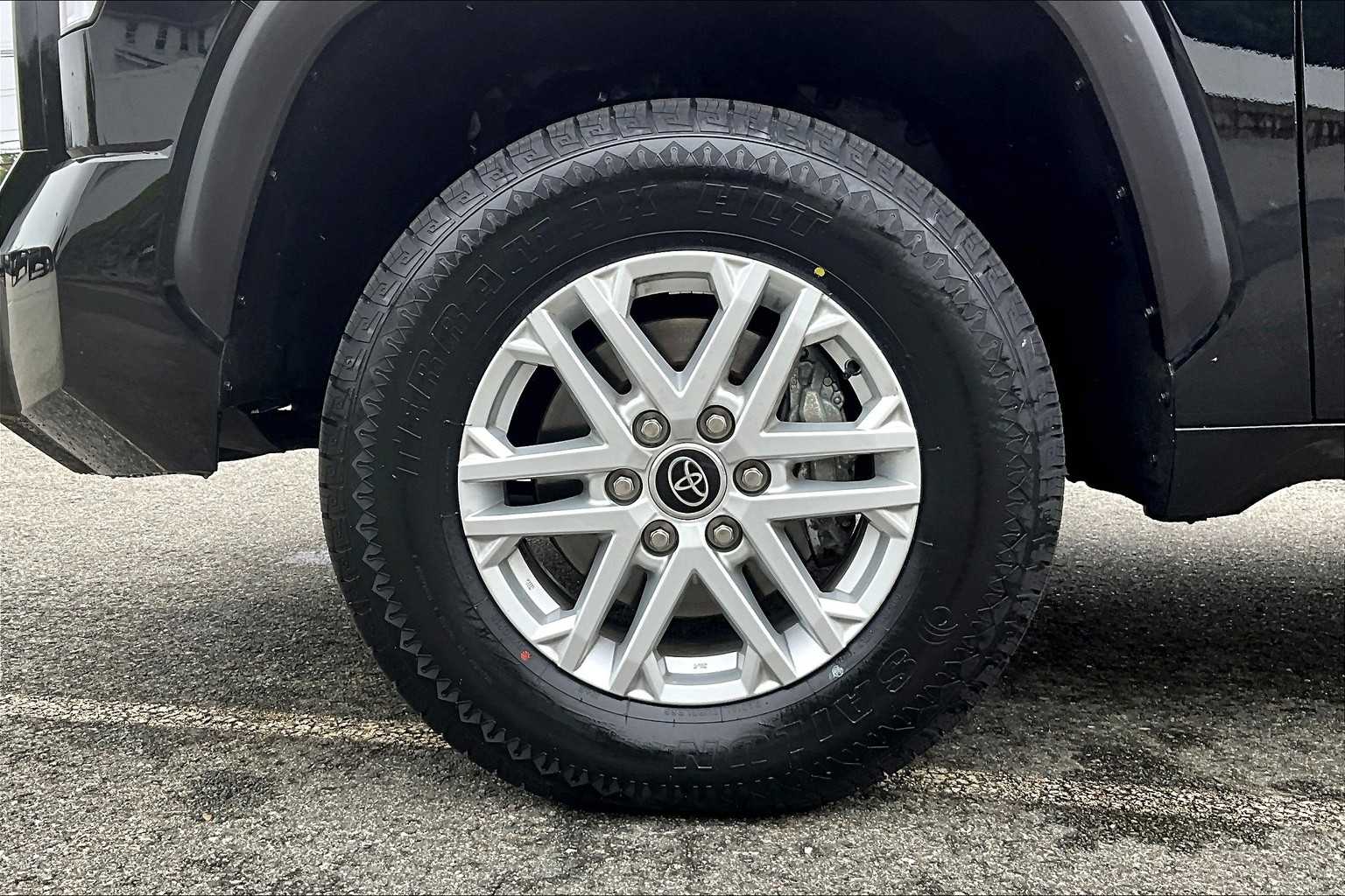 2022 Toyota Tundra SR5 - Photo 7