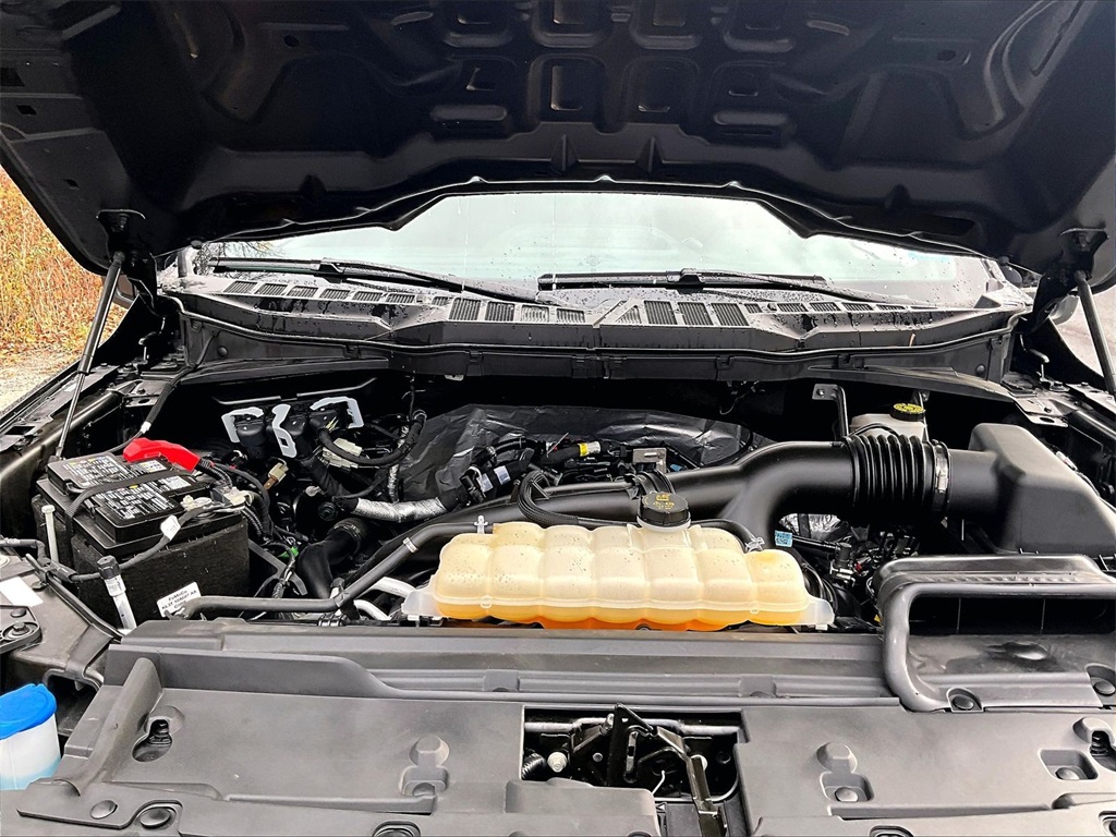 2024 Ford F-150 STX - Photo 29