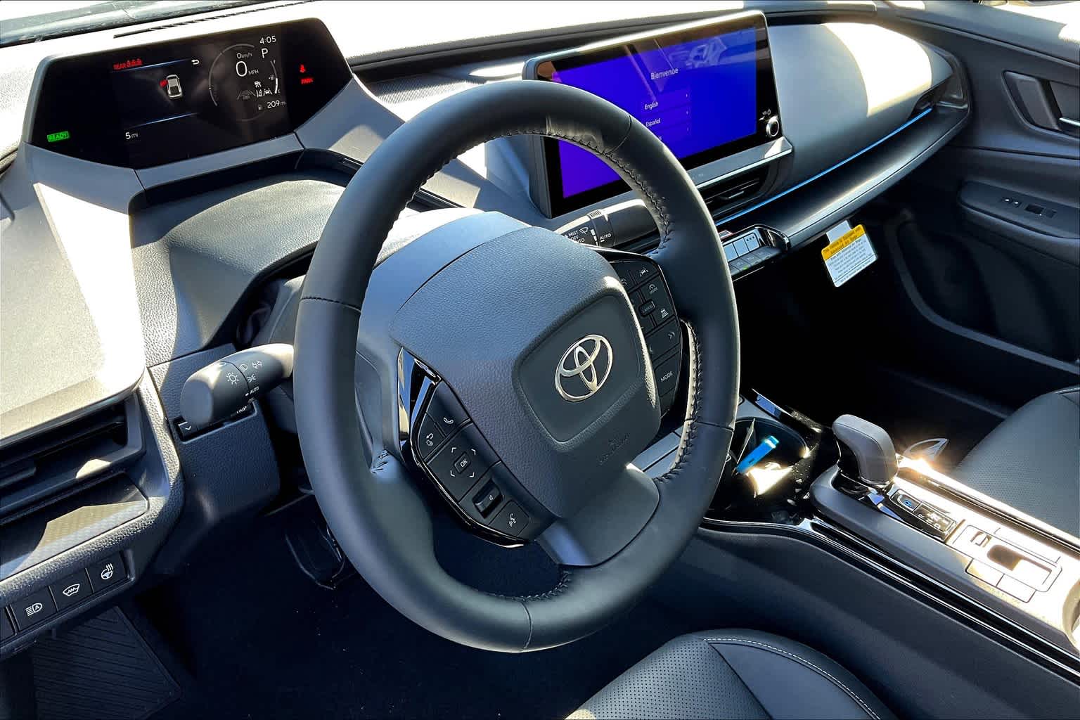 2025 Toyota Prius Nightshade - Photo 9