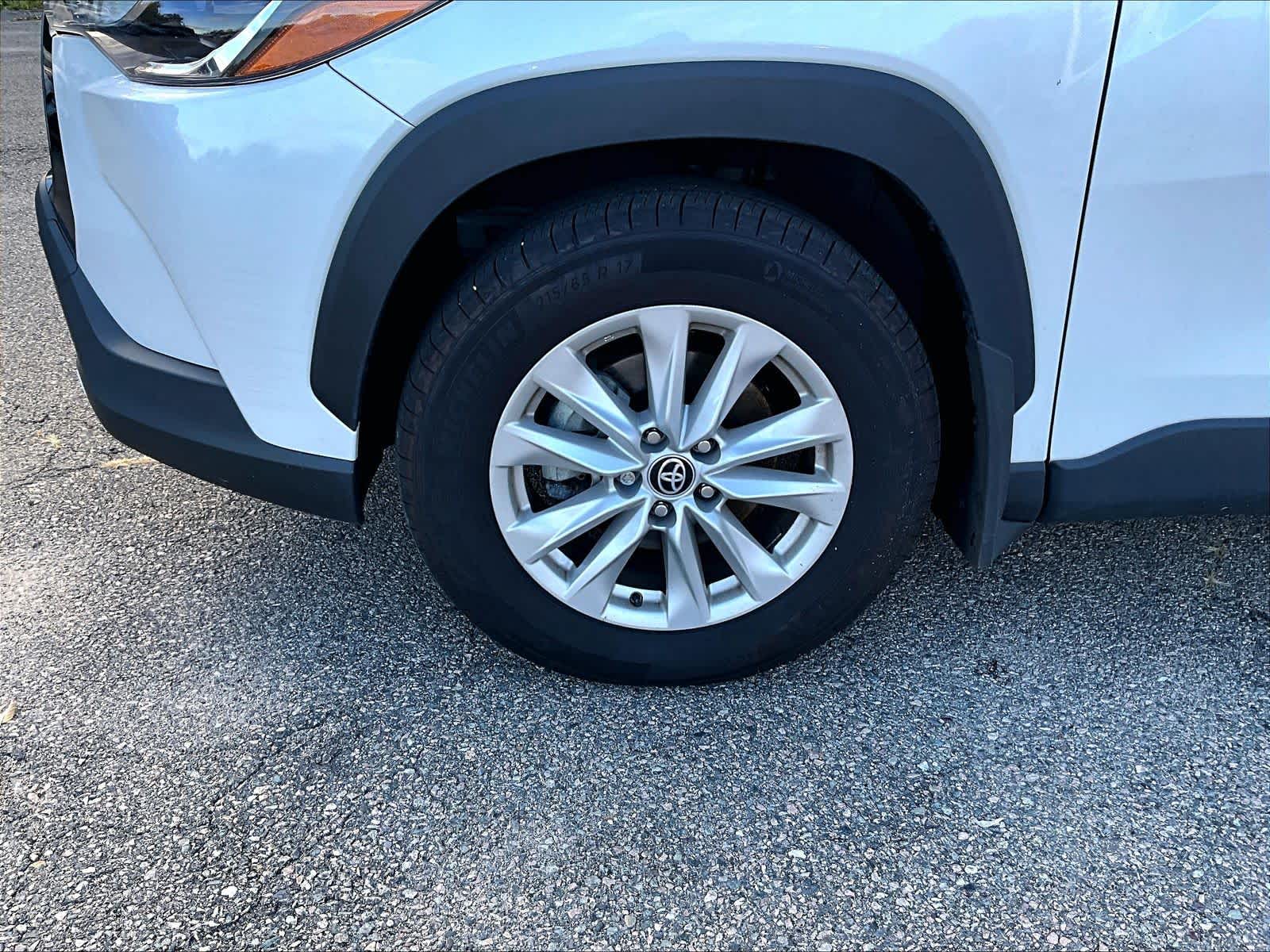 2023 Toyota Corolla Cross LE - Photo 4
