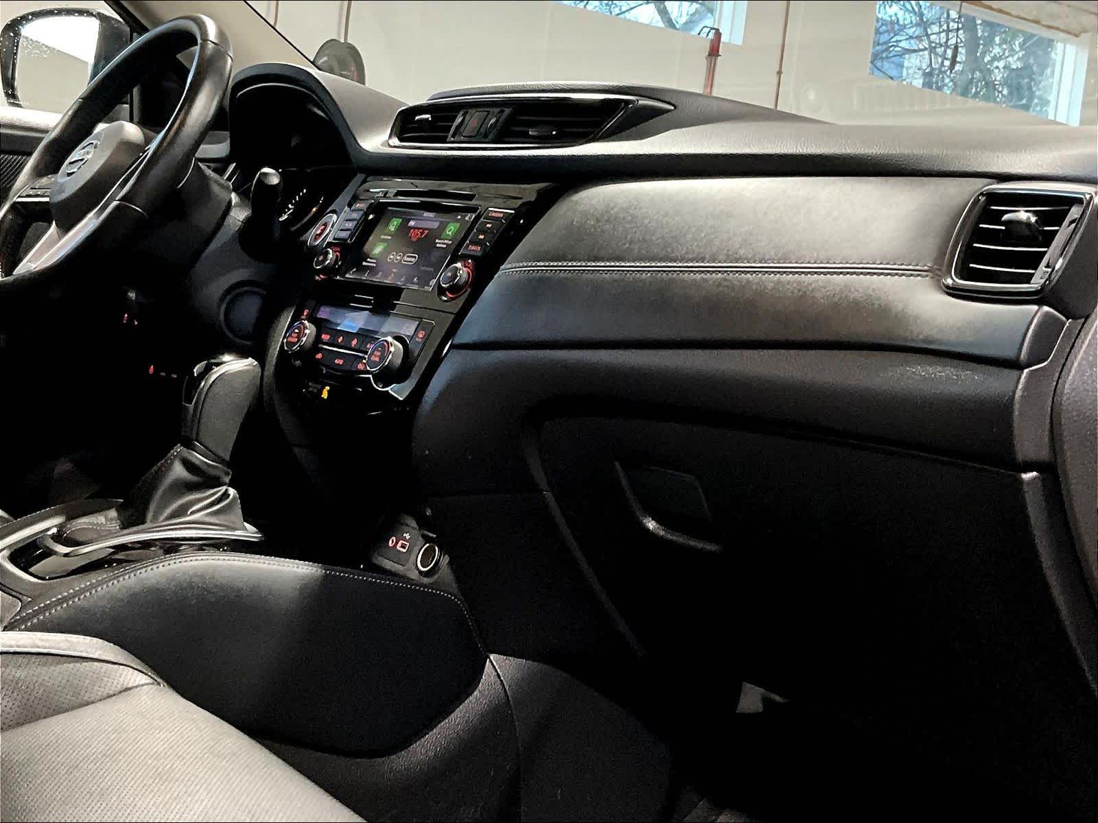 2018 Nissan Rogue SL - Photo 14