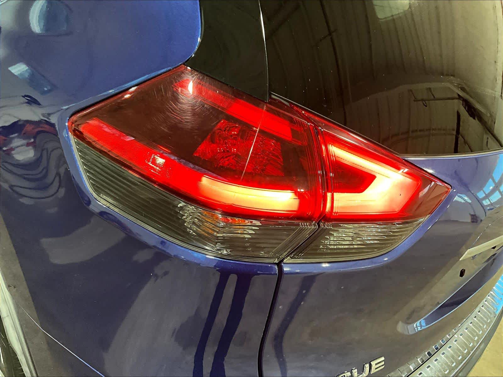 2018 Nissan Rogue SL - Photo 34