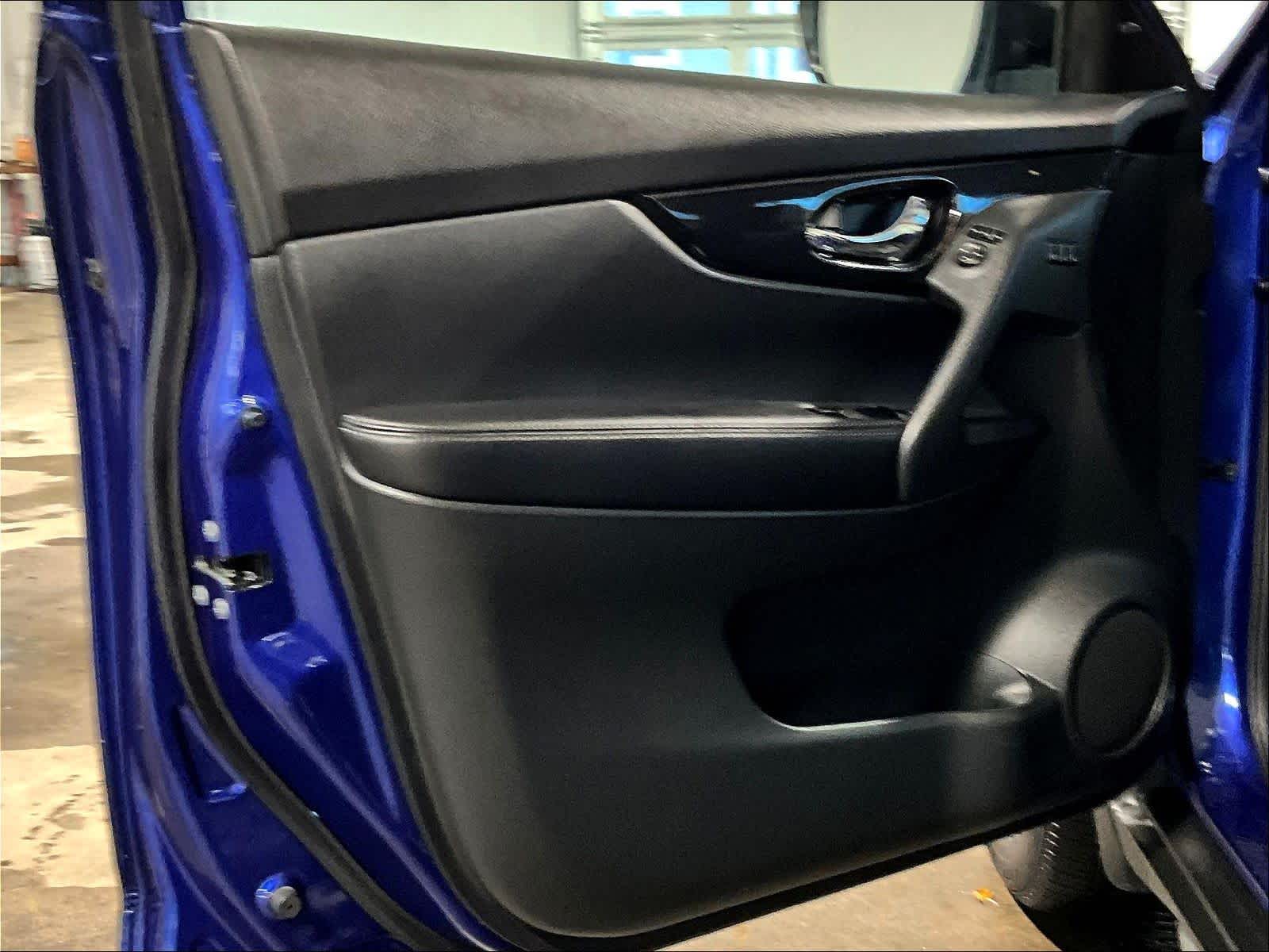 2018 Nissan Rogue SL - Photo 9