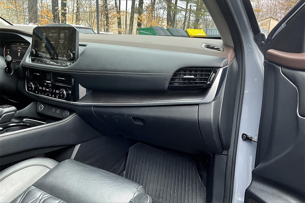 2021 Nissan Rogue Platinum - Photo 13