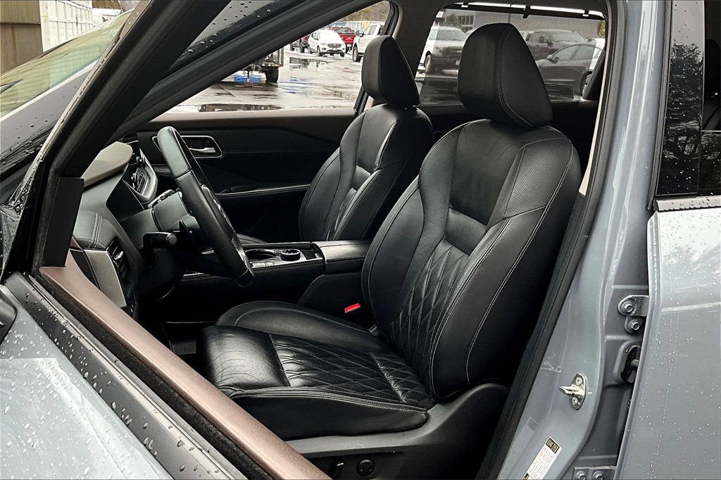 2021 Nissan Rogue Platinum - Photo 10