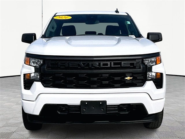 2024 Chevrolet Silverado 1500 Custom - Photo 2