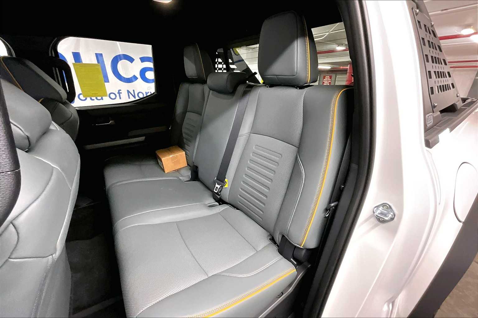 2025 Toyota Tacoma Trailhunter Hybrid - Photo 15