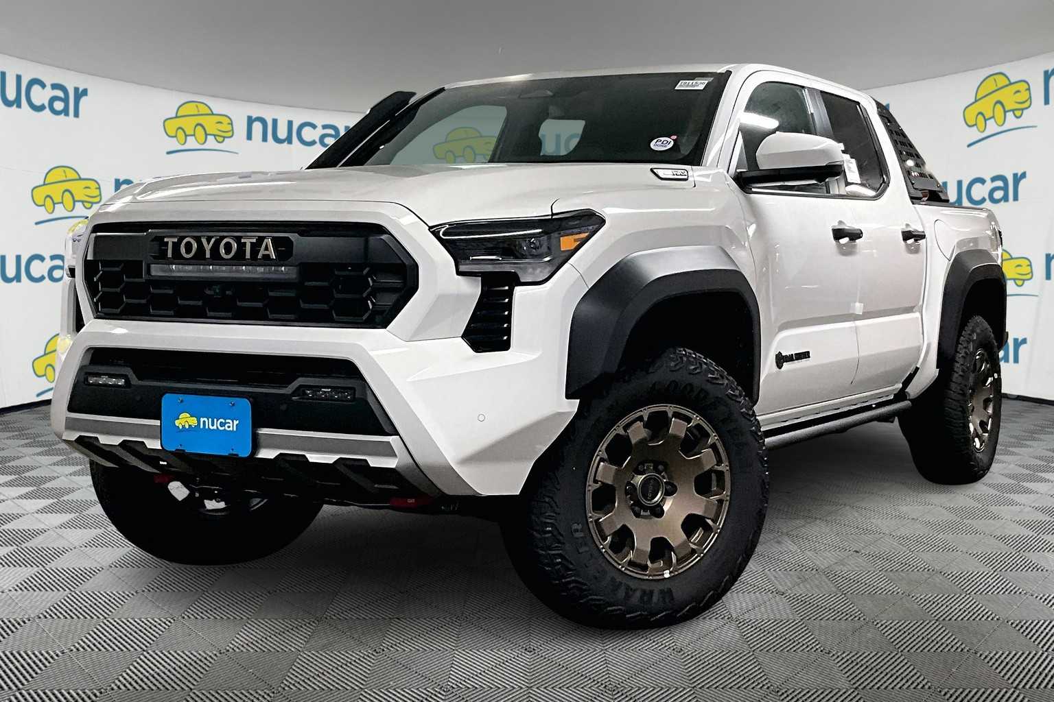 2025 Toyota Tacoma Trailhunter Hybrid - Photo 4