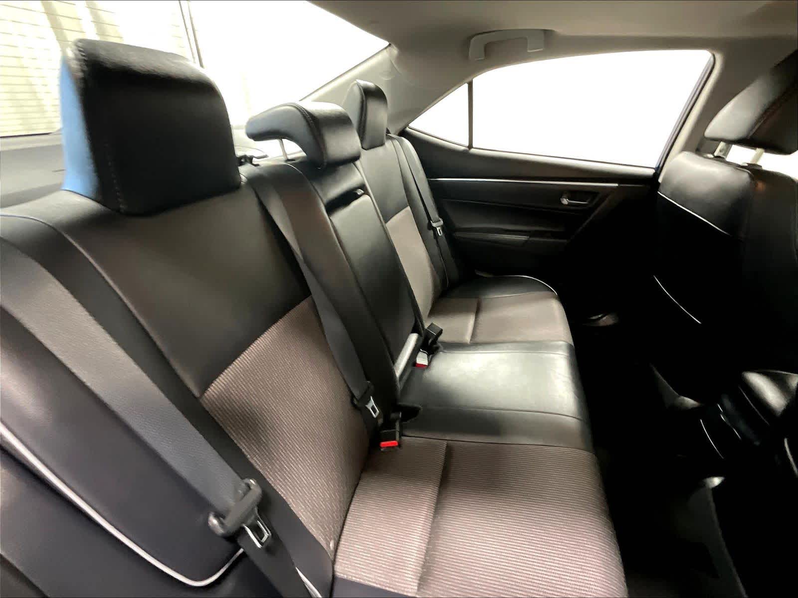 2015 Toyota Corolla S - Photo 16