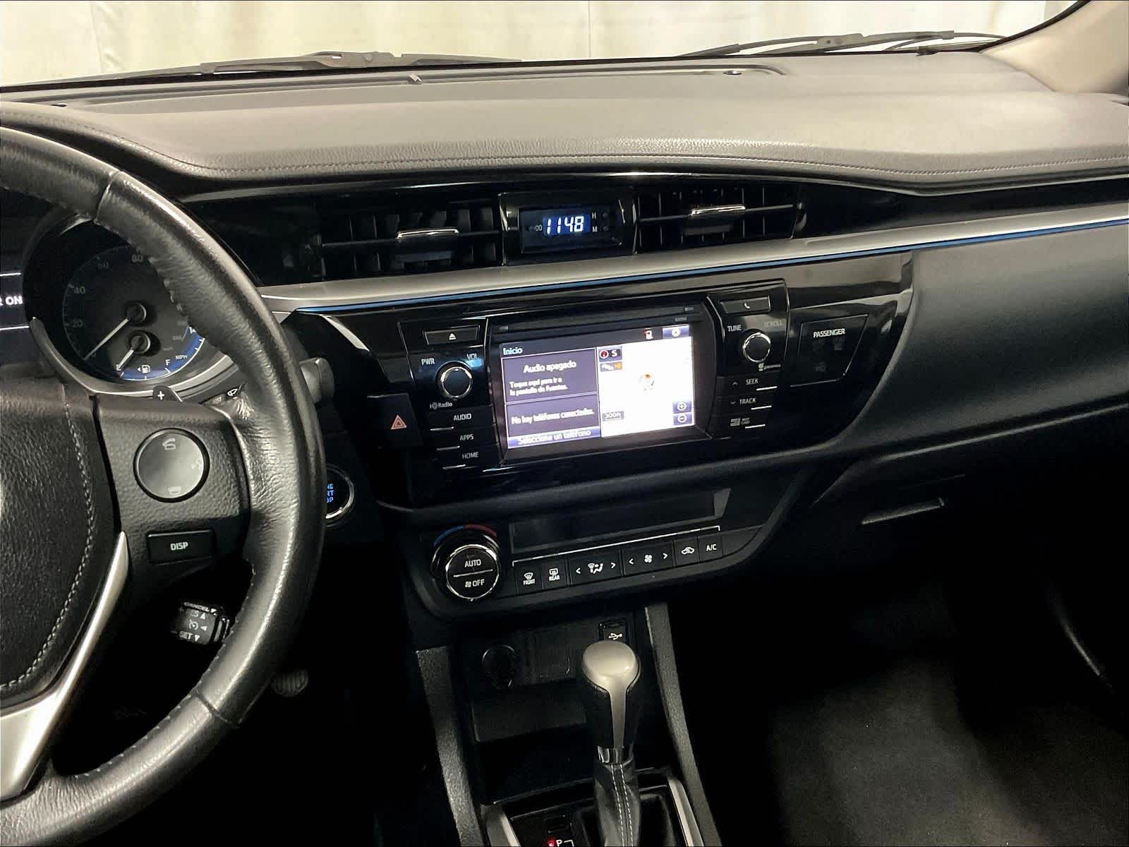 2015 Toyota Corolla S - Photo 18