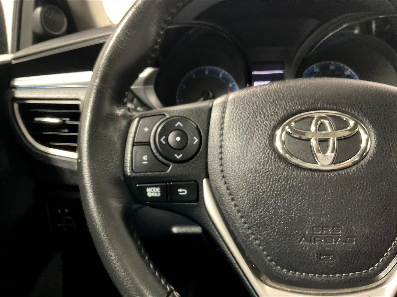 2015 Toyota Corolla S - Photo 23