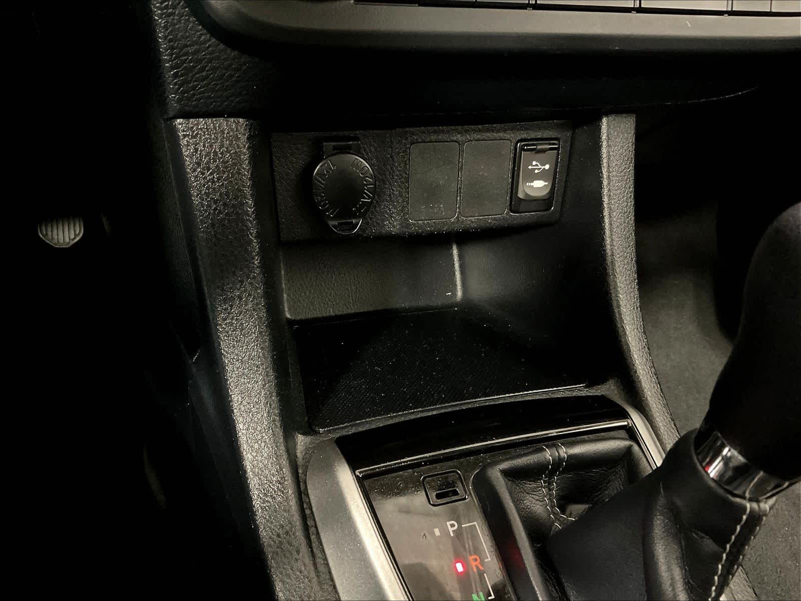 2015 Toyota Corolla S - Photo 27