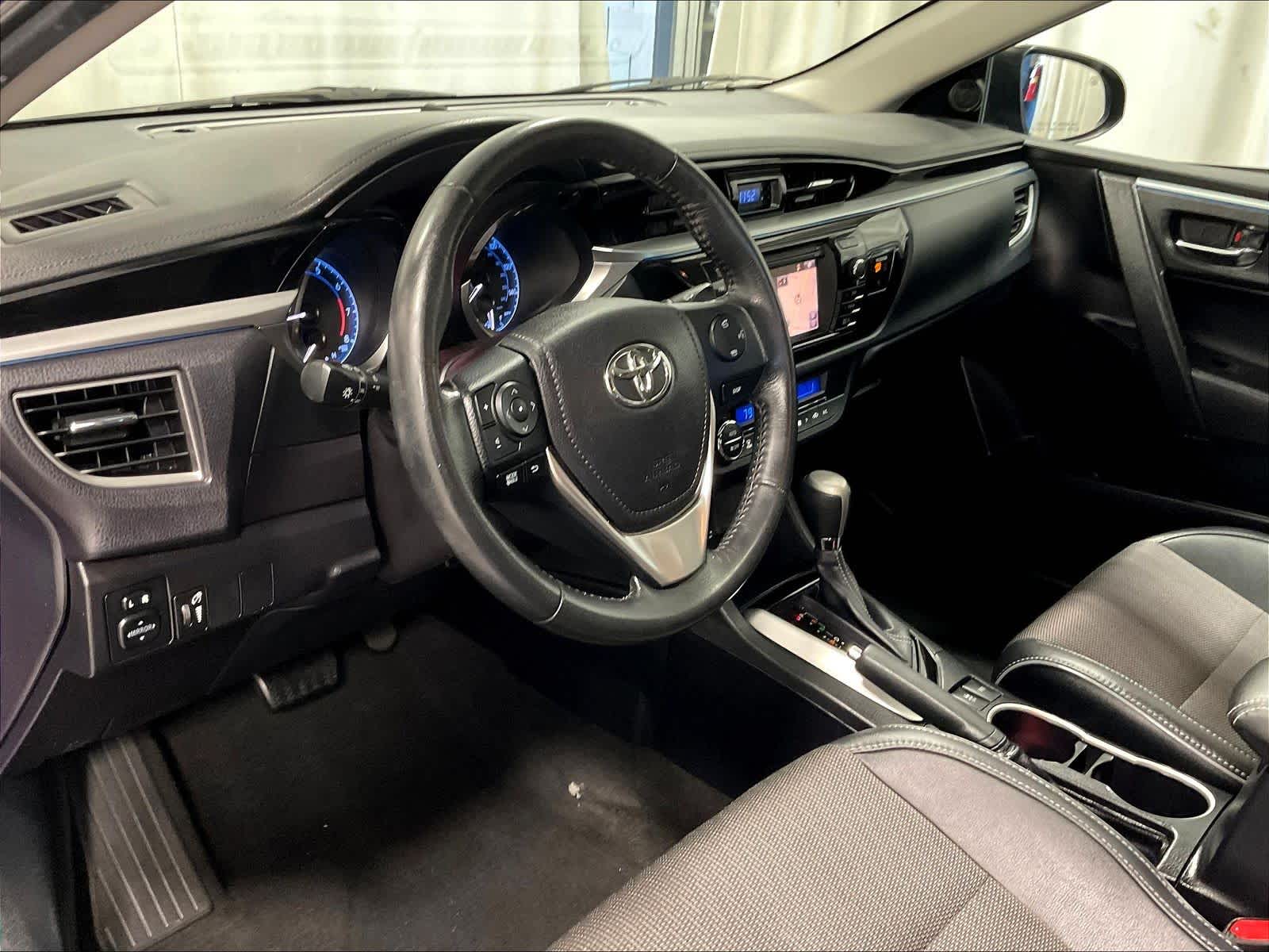 2015 Toyota Corolla S - Photo 8