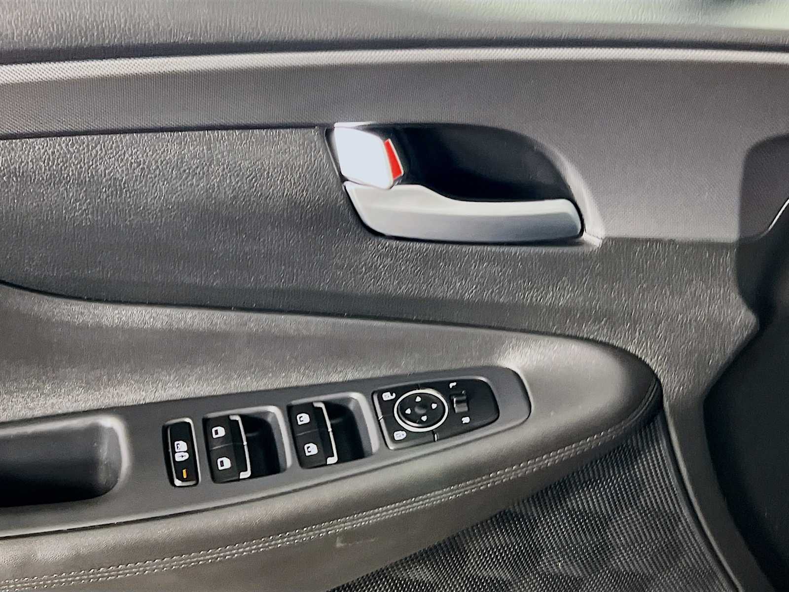 2022 Hyundai Santa Fe SEL - Photo 17