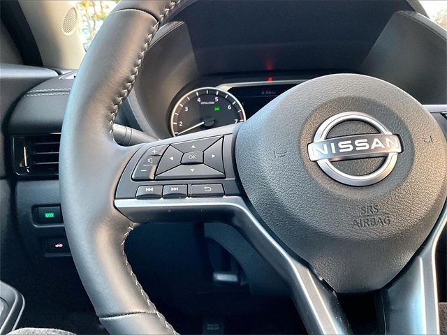 2025 Nissan Sentra SV - Photo 23