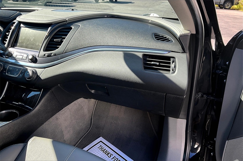 2019 Chevrolet Impala LS - Photo 13