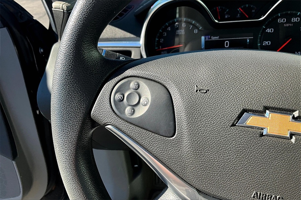 2019 Chevrolet Impala LS - Photo 22