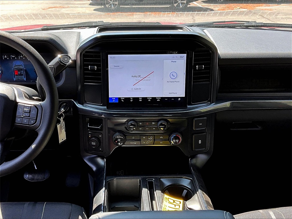 2025 Ford F-150 STX - Photo 8