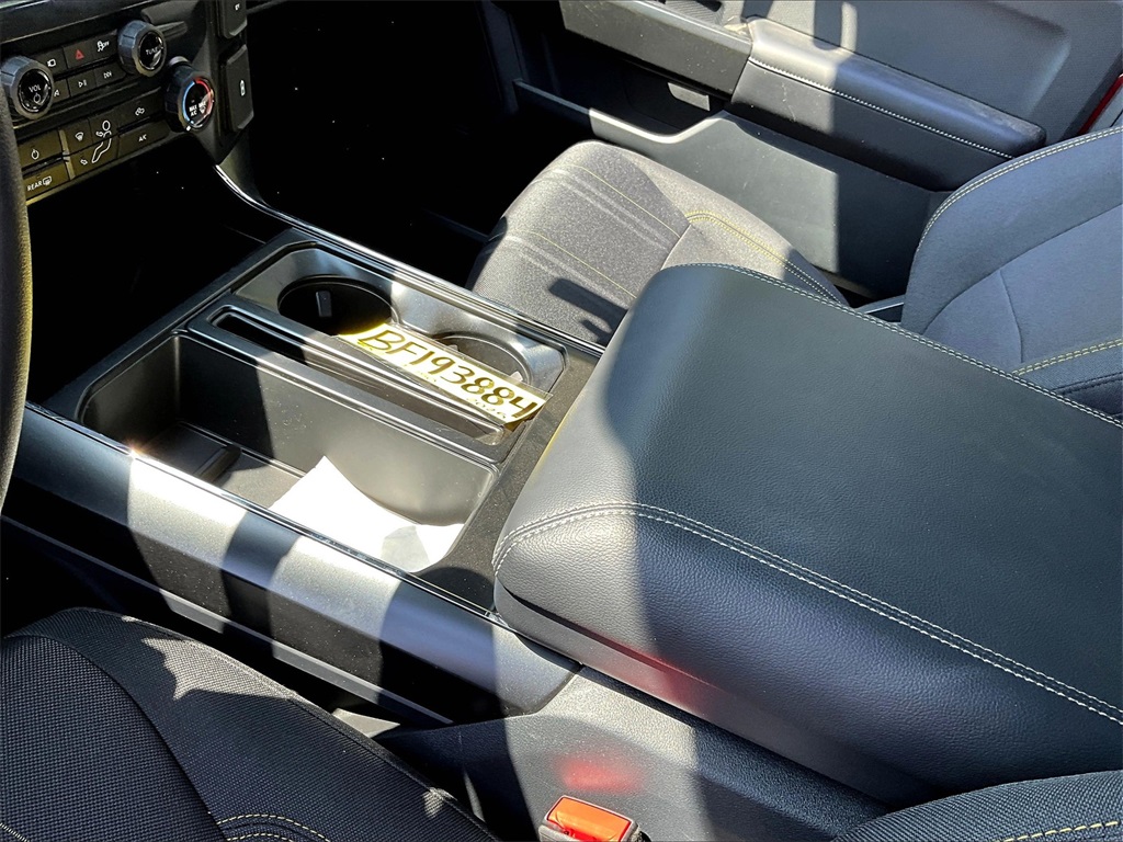 2025 Ford F-150 STX - Photo 9