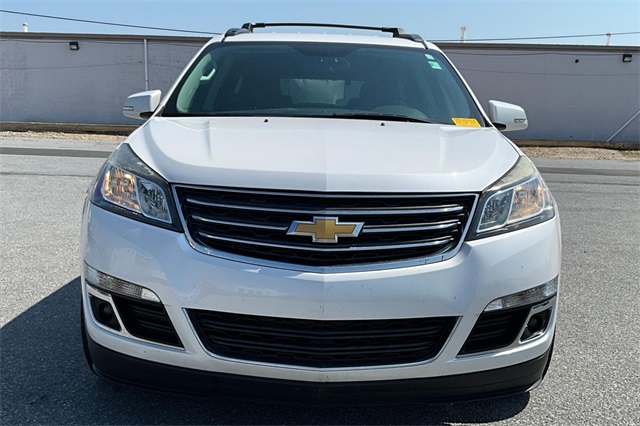 2017 Chevrolet Traverse LT - Photo 4