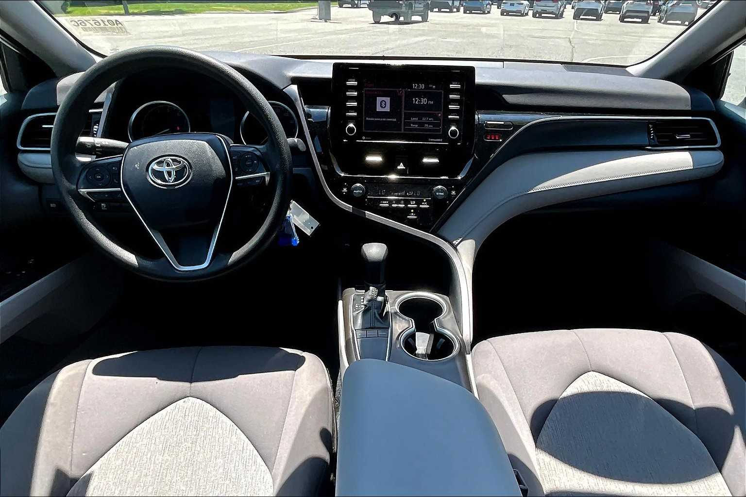 2023 Toyota Camry LE - Photo 21