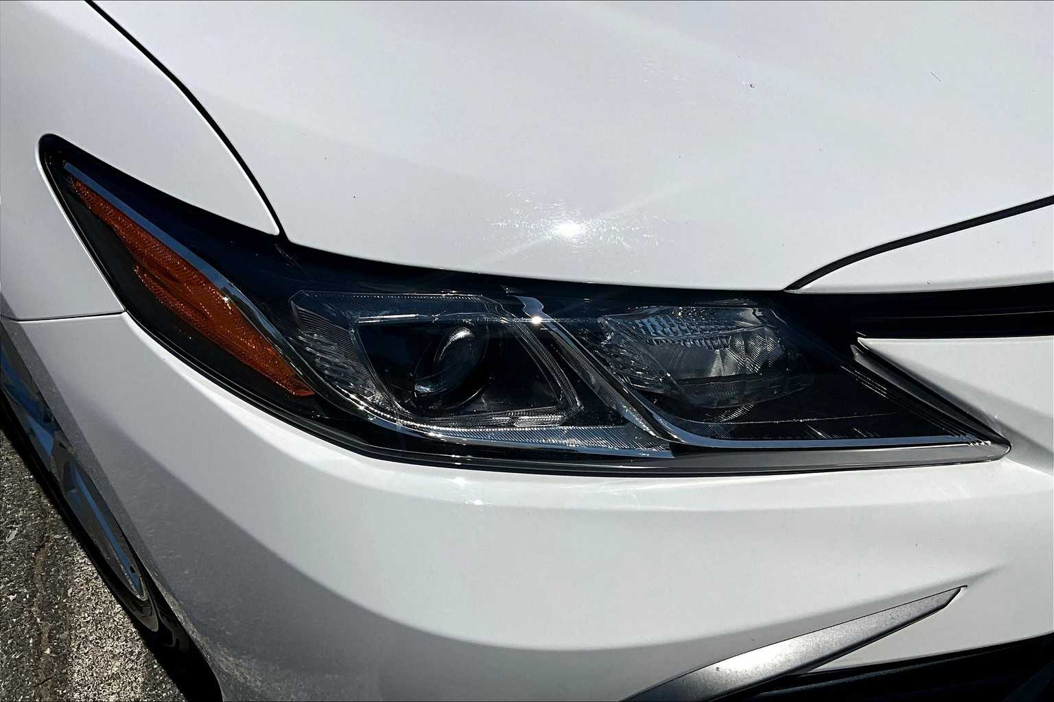 2023 Toyota Camry LE - Photo 32