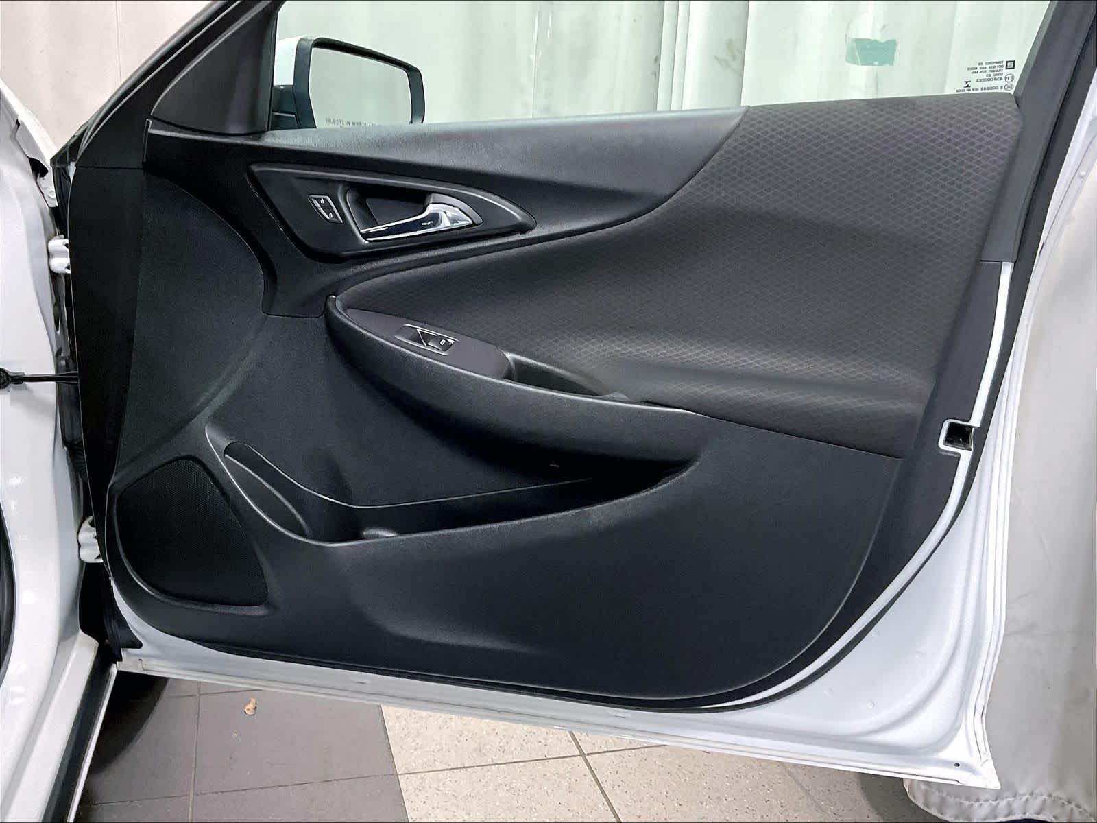 2019 Chevrolet Malibu LT - Photo 12