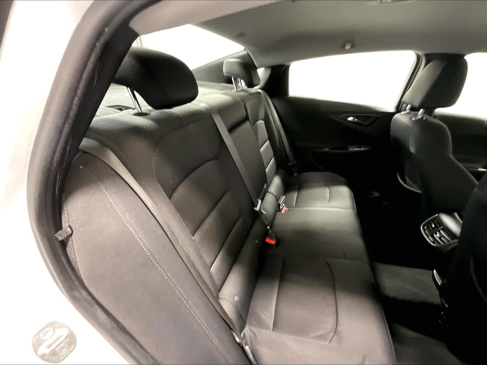 2019 Chevrolet Malibu LT - Photo 16