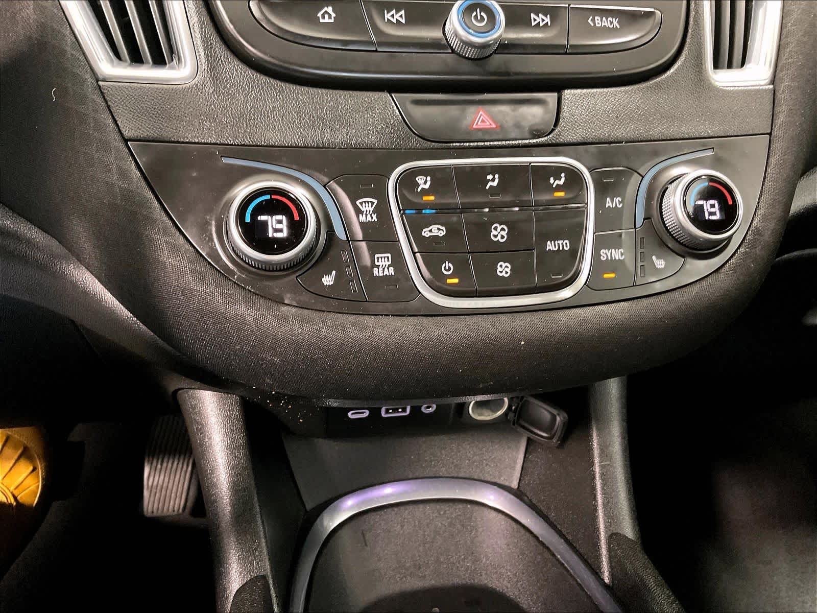 2019 Chevrolet Malibu LT - Photo 25