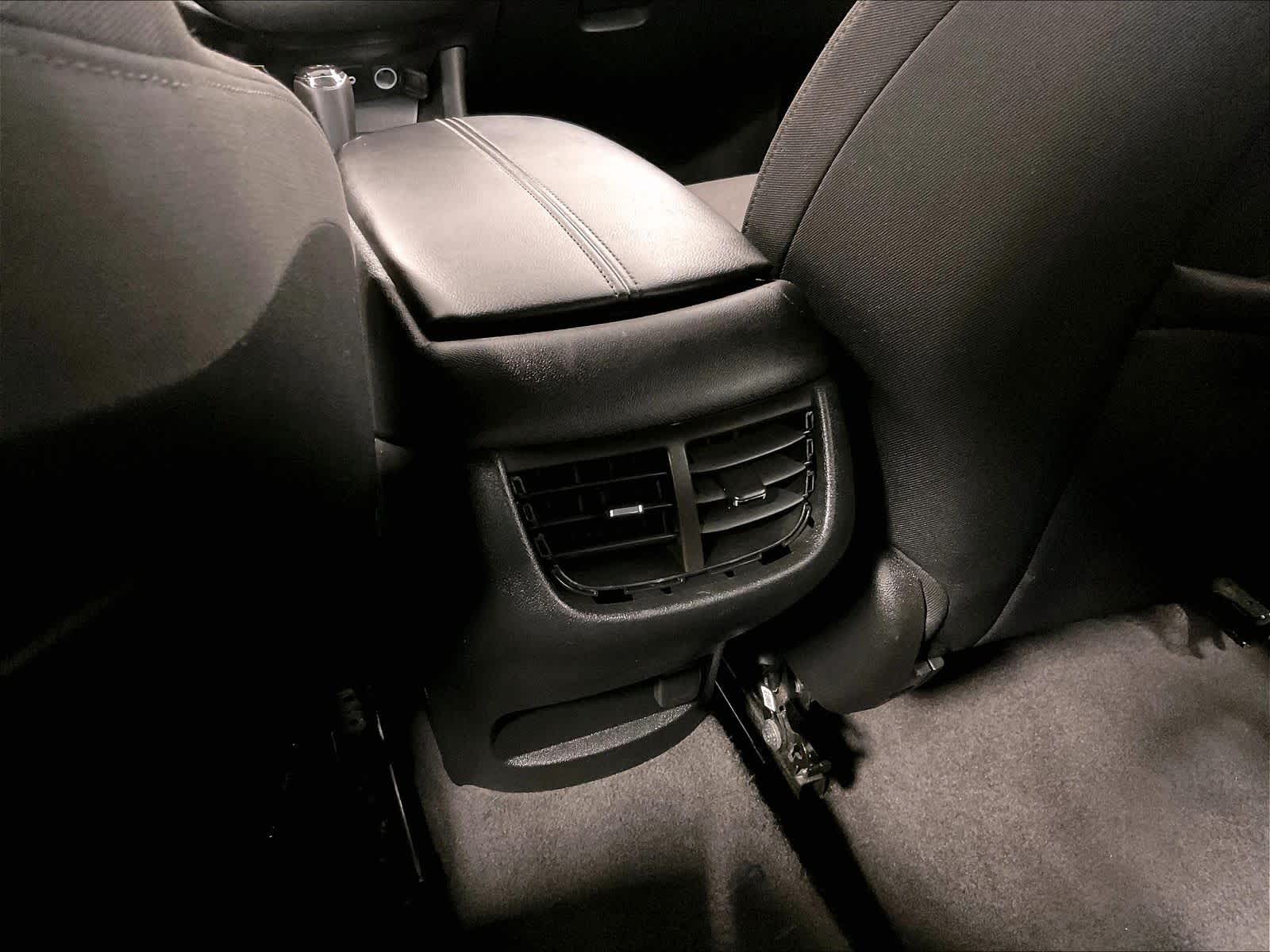 2019 Chevrolet Malibu LT - Photo 27