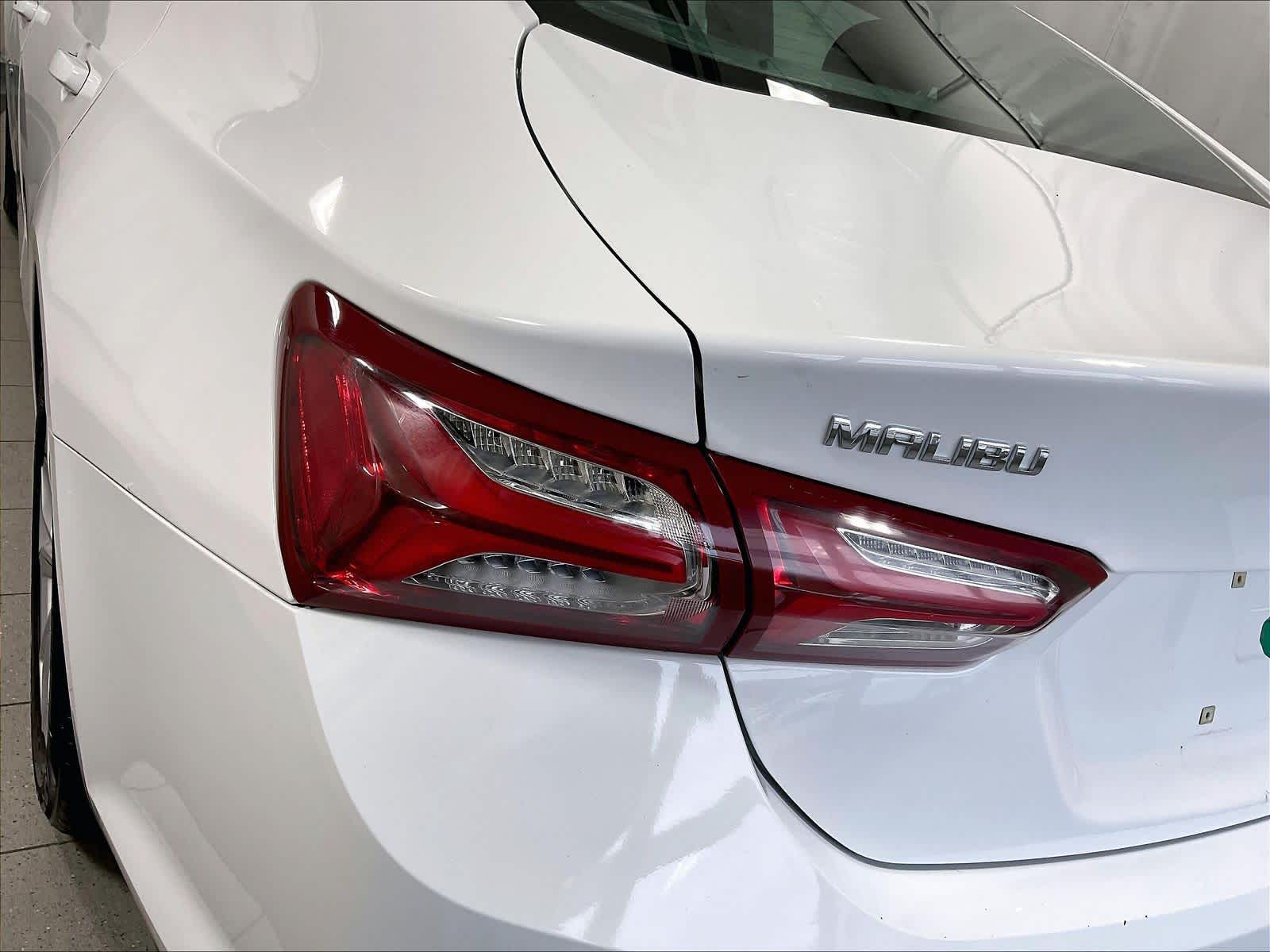 2019 Chevrolet Malibu LT - Photo 32