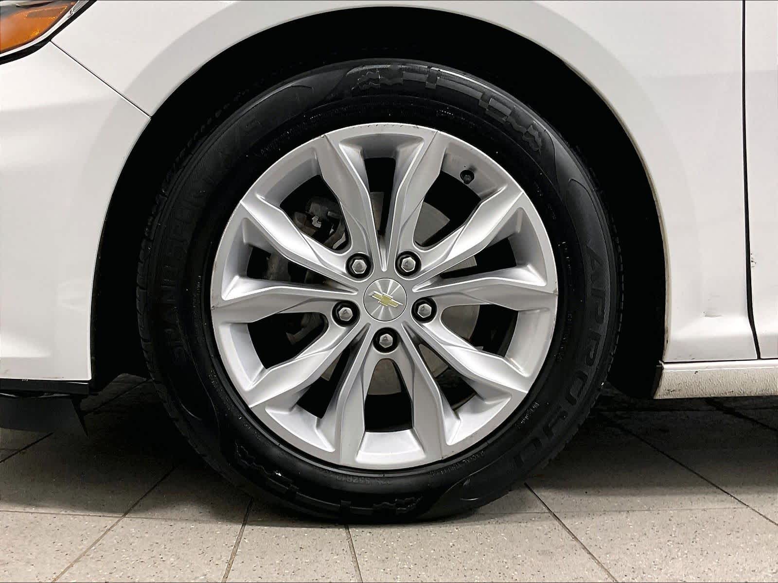 2019 Chevrolet Malibu LT - Photo 7