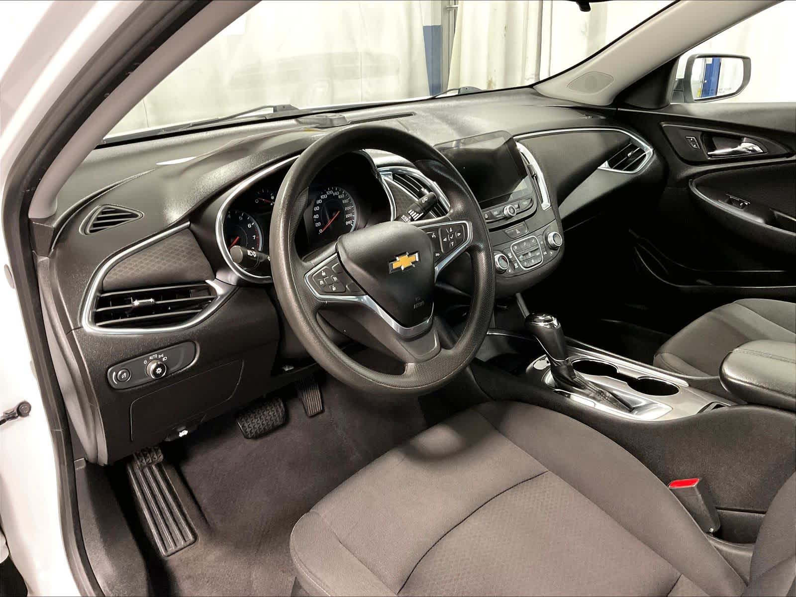 2019 Chevrolet Malibu LT - Photo 8