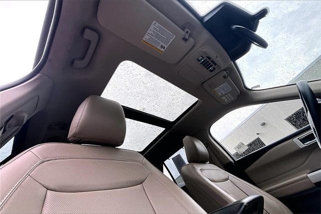 2022 Ford Explorer Limited - Photo 18