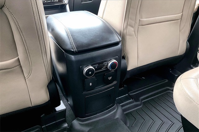 2022 Ford Explorer Limited - Photo 29