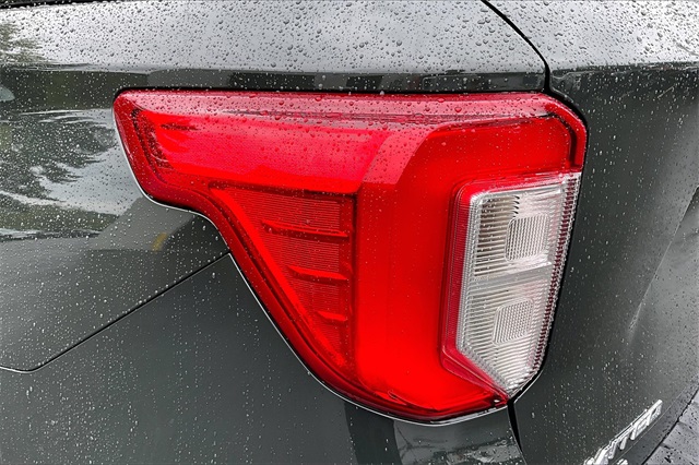 2022 Ford Explorer Limited - Photo 32