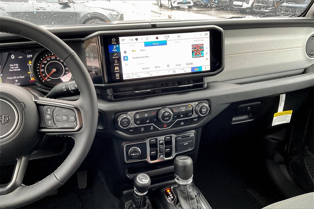 2025 Jeep Gladiator Sport - Photo 13
