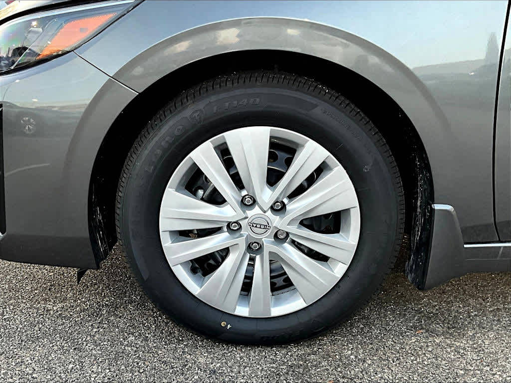 2025 Nissan Sentra S - Photo 8