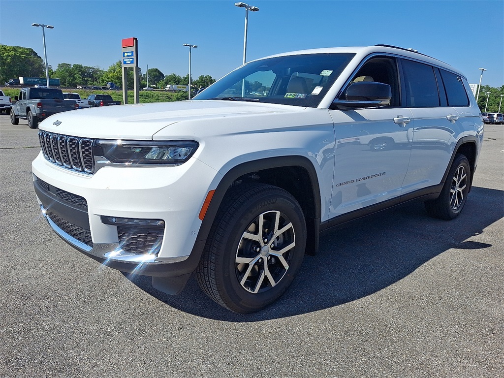 2025 Jeep Grand Cherokee L Limited - Photo 2
