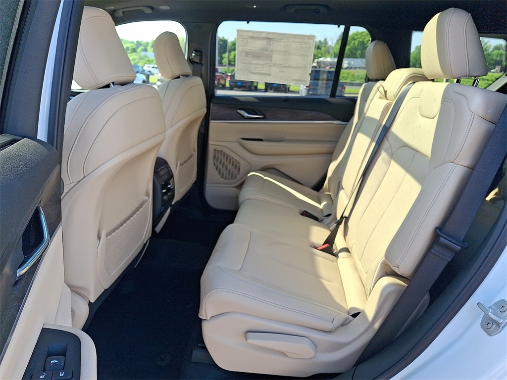2025 Jeep Grand Cherokee L Limited - Photo 6