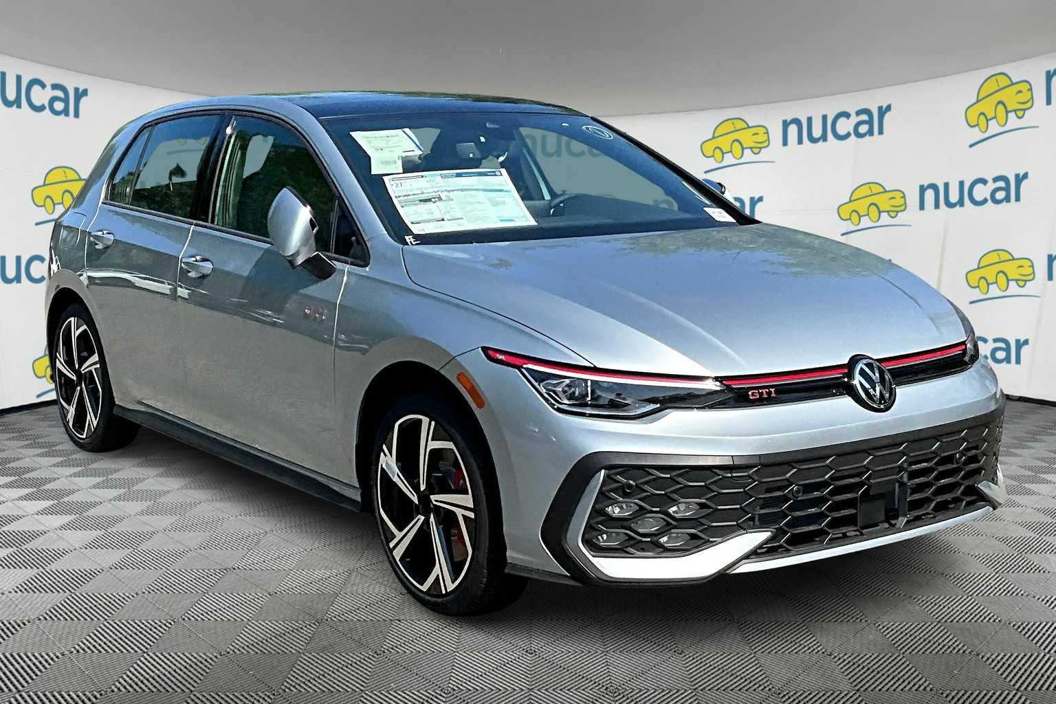 2025 Volkswagen Golf GTI SE